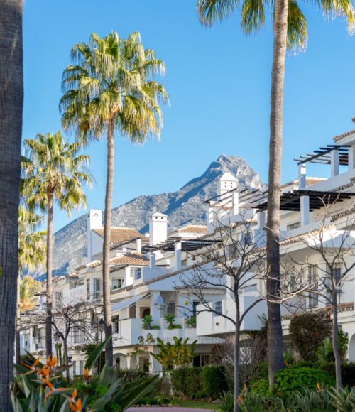 Los Naranjos 8, planta baja cerca de Puerto Banus
