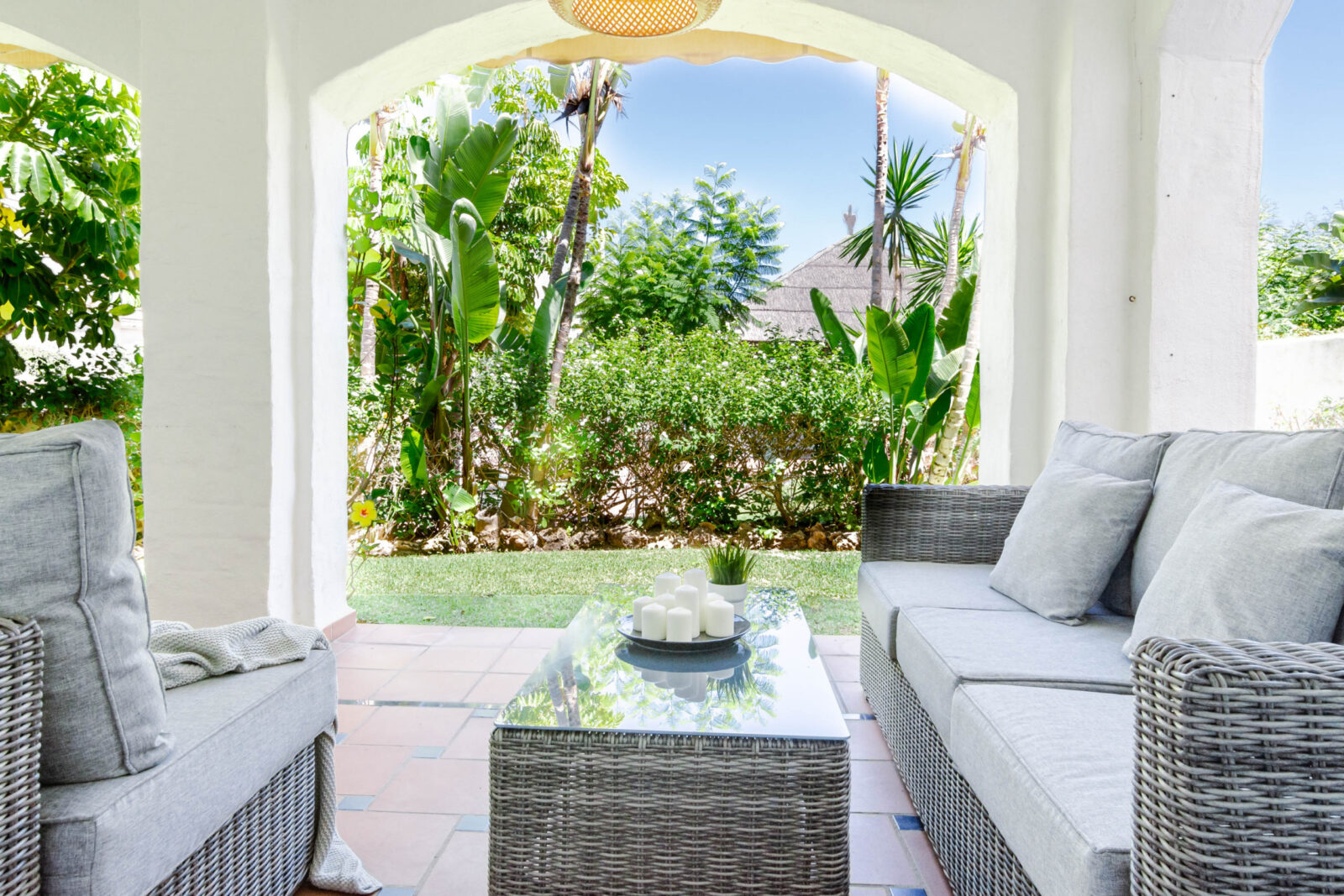 Casa Adelfas II by Roomservices
