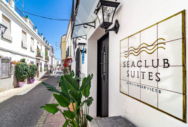 SEACLUB SUITES ESTEPONA APT 2