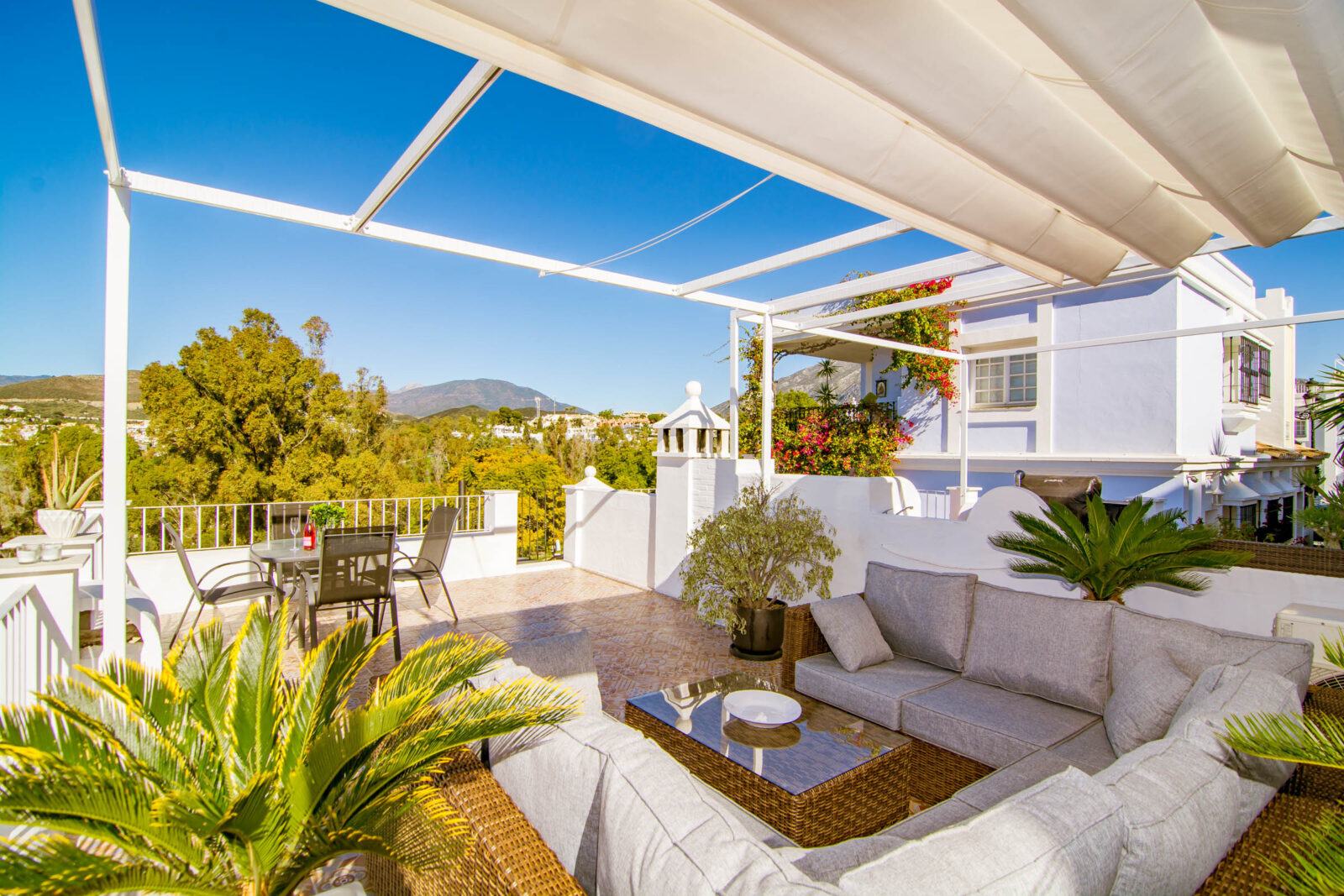 Casa Aloha II by Roomservices