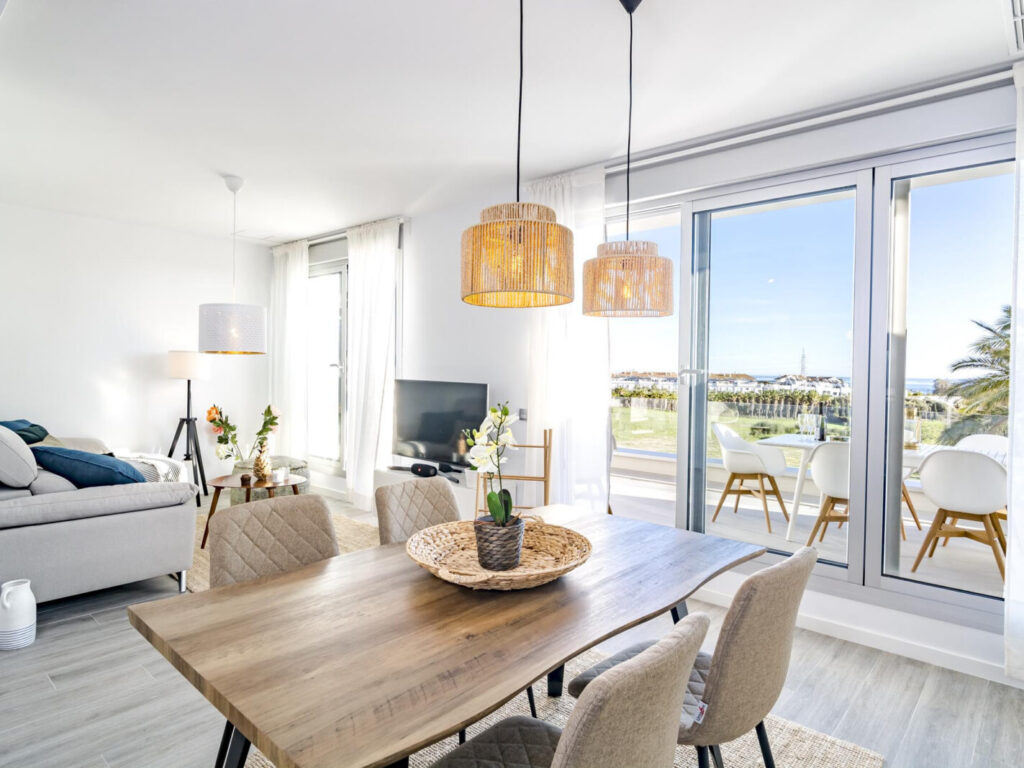 Casa Mirage I by Roomservices