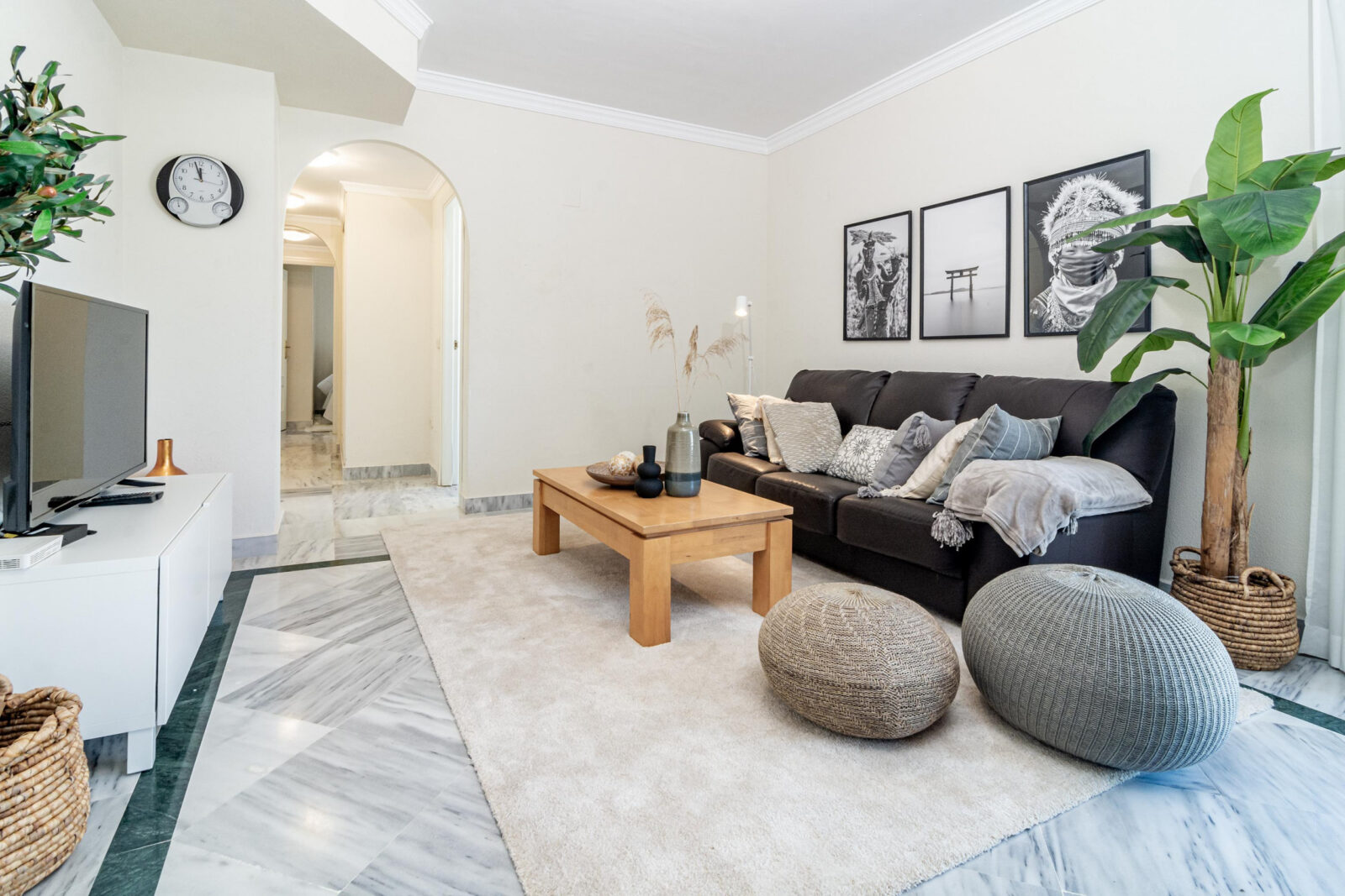 Casa Noche by Roomservices