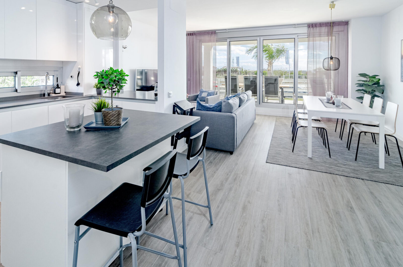 Casa Mirage III by Roomservices