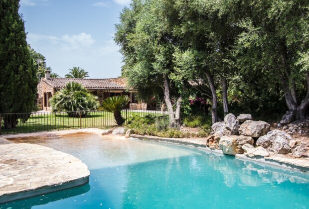 Villa es Sestador near Buger By home villas 360