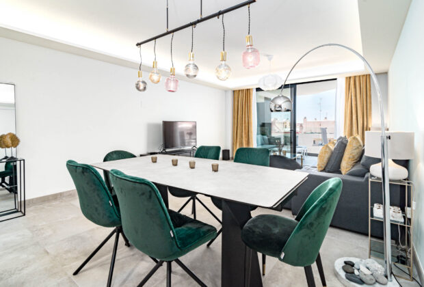 Casa Infinity V by Roomservices