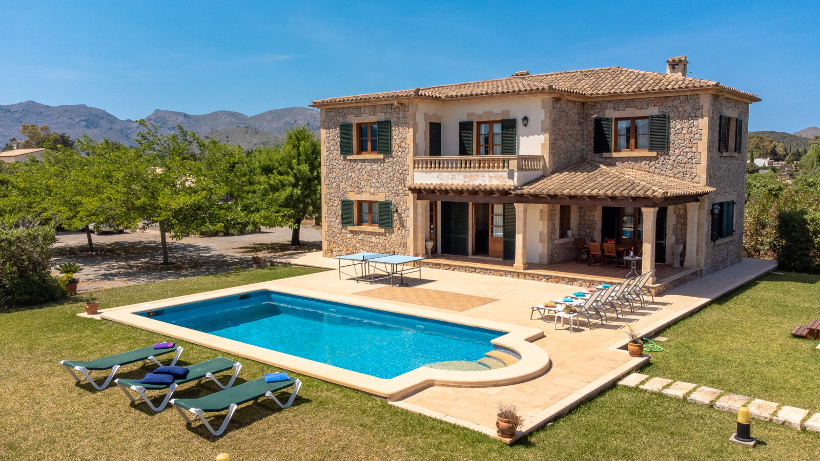 Villa can Canaveret in Pollensa By home villas 360