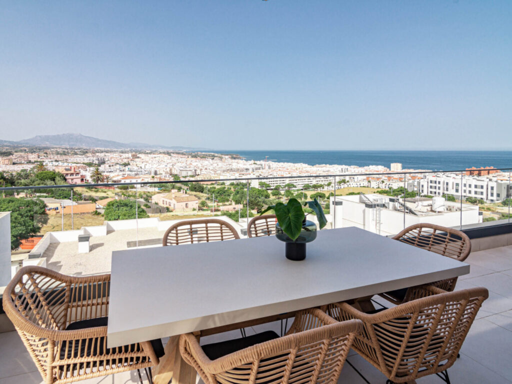 Casa Las Mesas I by Roomservices