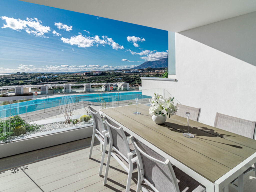 OV5.BB- Modern family flat close to beaches