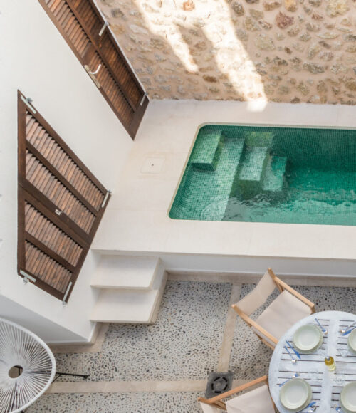 Townhouse On the rocks By home villas 360
