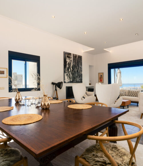 Villa de lujo con increíbles vistas en Altos de Los Monteros, Marbella