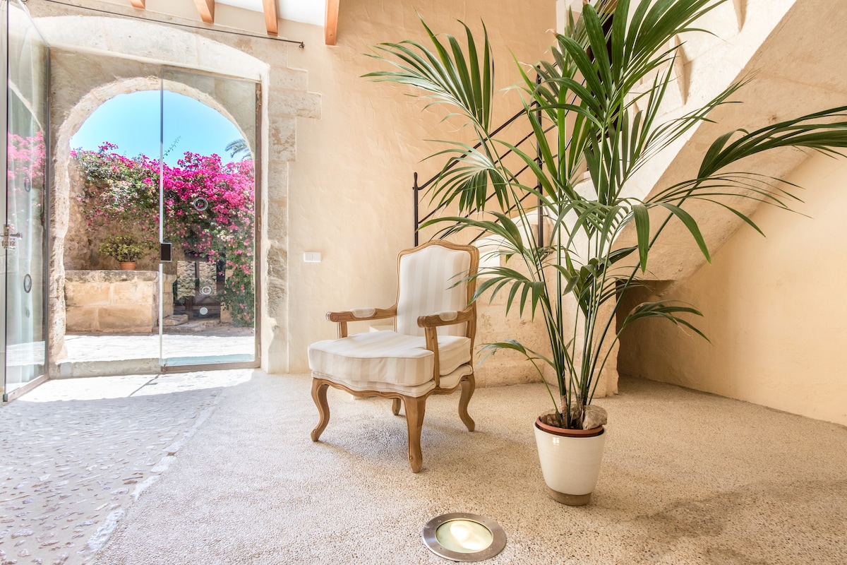 Villa Can Mir near Buger By home villas 360